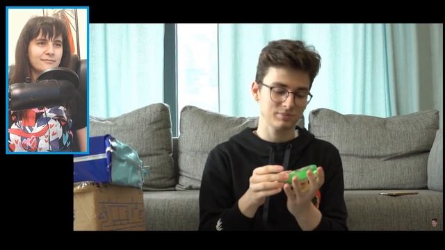 1 мальчик 100 посылок РЕАКЦИЯ смотреть онлайн