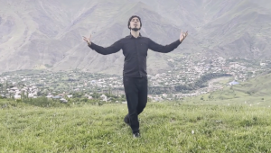 Она Любила Розы Лезгинка 2023 Парень Супер Танцует В Горах Дагестана ALISHKA Казбек Эльмурзаев Хит