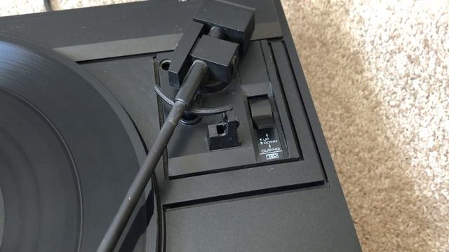Kenwood KD-55R Kenwood Record Player Turntable смотреть онлайн