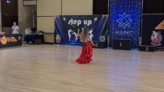 Таисия Ситницкая 11 лет, фестиваль восточных танцев AMUN-RA, Tabla solo belly dance смотреть онлайн