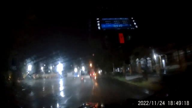 somewhere in the middle of nowhere in east java heading to suramadu - 2022 1124 184749 142 смотреть онлайн