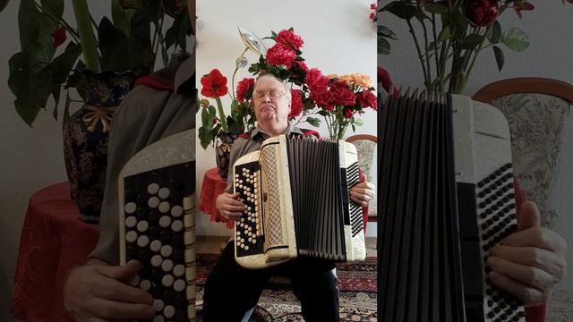 Женщина любимая, родная. Кавказский хит. смотреть онлайн