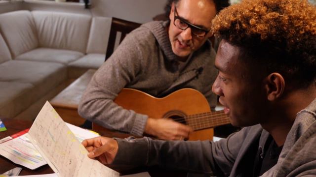 Und vorne hilft der liebe Gott 90 sek Trailer - mit Klopp, Alaba, Didavi, Ujah, Schipplock, Kachung смотреть онлайн