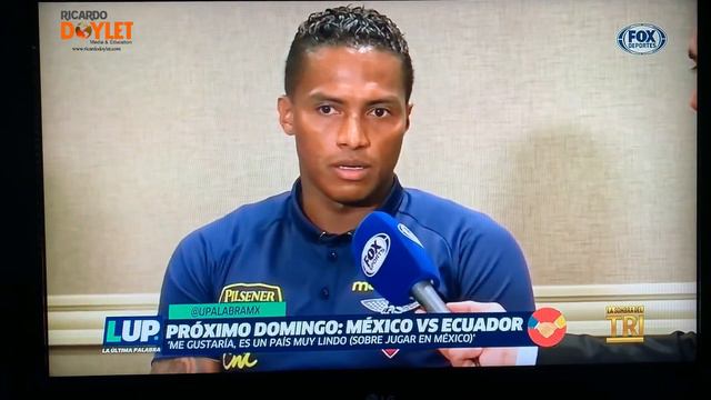 Entrevista con Alex Aguinaga y Antonio Valencia por Fox Sports смотреть онлайн