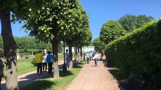 ПРОГУЛКА В УСАДЬБЕ КУСКОВО ? (видео Ангелины) смотреть онлайн
