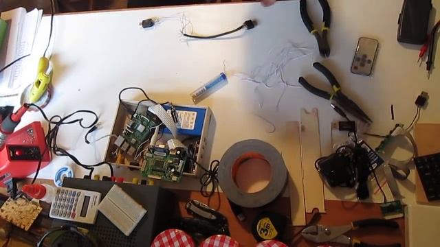 Building a Raspberry Pi Laptop смотреть онлайн