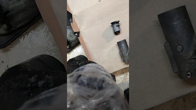 Замена личинки замка зажигания MAN L2000 8.153 8.163 f2000 m2000 m90 f90 смотреть онлайн