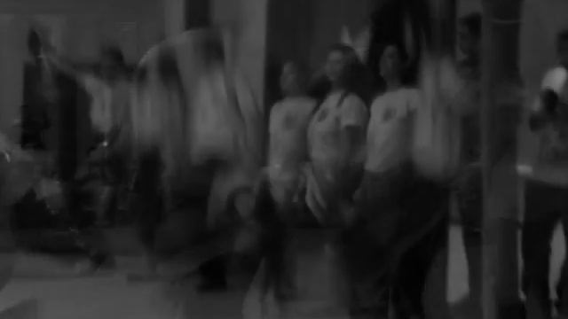 Entertainment story video - Dabke.m4v смотреть онлайн