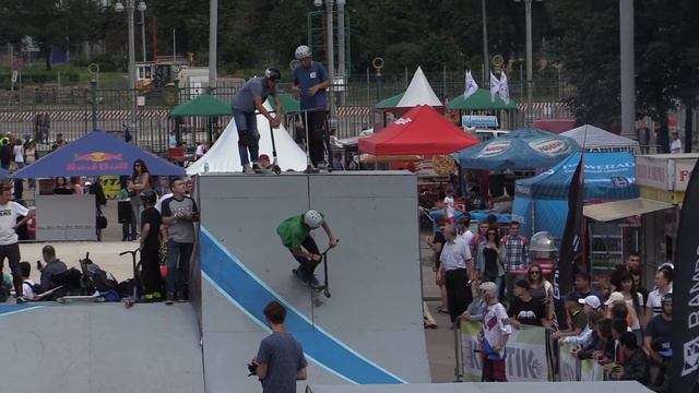 Артем Абрамов 1п. финал про, Moscow Scooter Games, 20160723 смотреть онлайн