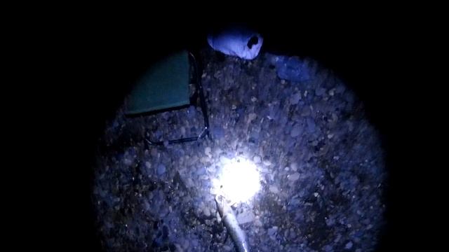 Рыбалка весной 2020 . Налим на донку смотреть онлайн