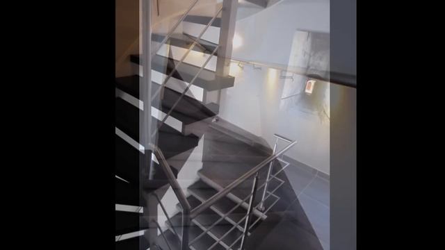Stainless steel handrails and balustrade with LED | EN Lumigrip Movie Consumer смотреть онлайн