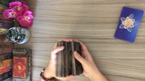 Точка или пауза у вас в отношениях с загаданным мужчиной.