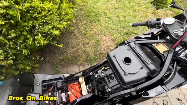 FIRST START AFTER 3 YEARS | Abandoned Sport Bike | Hyosung GT250r | Rebuild | PART 2 | Bros_On_Bike смотреть онлайн