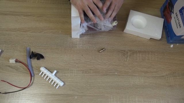 12v компрессор для перевозки рыбы Hailea Aco 006d распаковка