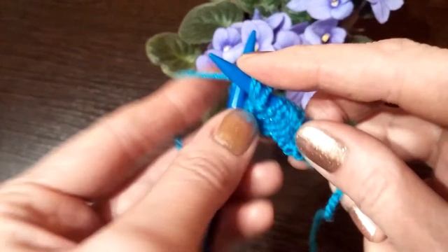 Учимся вязать на спицах. Урок 2. Изнаночная петля. Два способа. смотреть онлайн