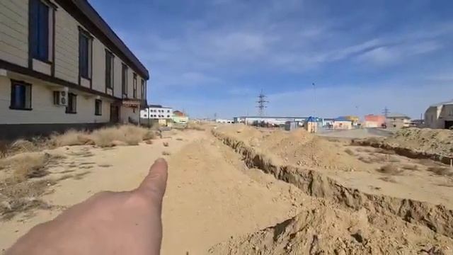 Земляные работы около газопровода обеспокоили жителей Актау, 2021 смотреть онлайн