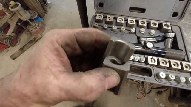 LS swapping a 1954 Chevy Bel air смотреть онлайн