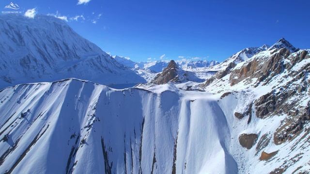 MOUNTAINS 4K UHD - Scenic Relaxation Film With Calming Music - 4K Video UltraHD