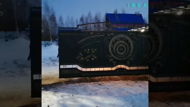 Кованые откатные ворота с листьями I Москва смотреть онлайн