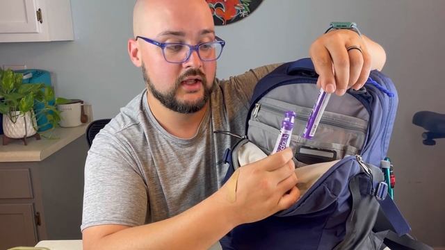 What’s Inside My EDC Backpack 2023 смотреть онлайн