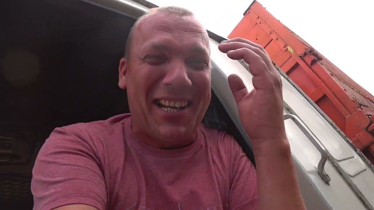 УБОРКА 2023 СЕРИЯ-6 НА ЭТОТ РАЗ НОРМАЛЬНО ВСЁ ЕСЛИ НЕ СЧИТАТЬ ЧТО ДВИЖОК ВЕСЬ В МАСЛЕ !))) смотреть онлайн