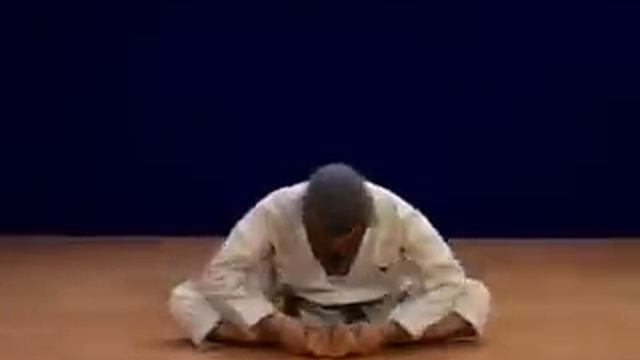 Master KANG, Shin Chul: stretching exercises смотреть онлайн