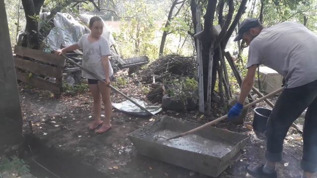 Начало строительства пристройки из глины. Фундамент. Сезон 2022 смотреть онлайн