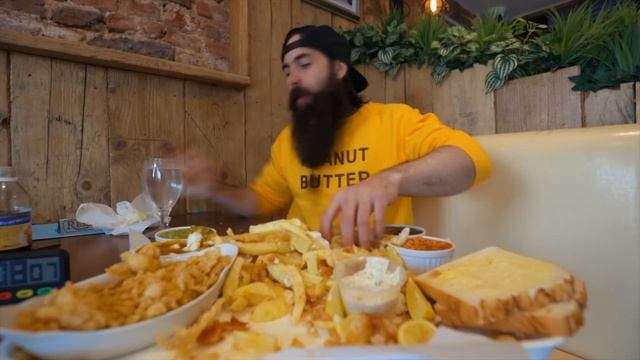 THE UNDEFEATED CODBUSTER GIANT FISH & CHIP CHALLENGE | C.O.B. Ep.171 смотреть онлайн