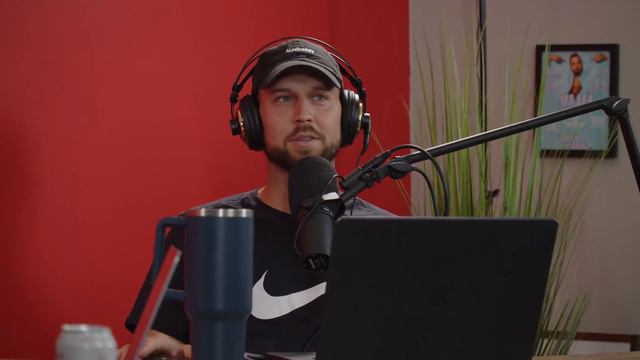 Trey and Jake React to Country Music Drama! смотреть онлайн