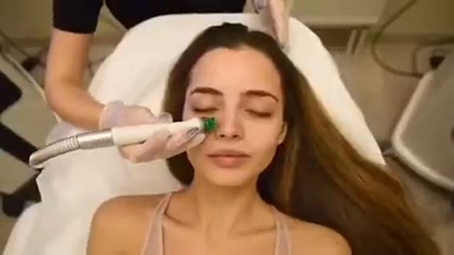 HydraFacial в студии Черный Лис смотреть онлайн