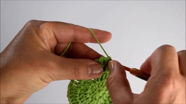 CACTUS REDONDO DE CROCHET CON FLORES смотреть онлайн