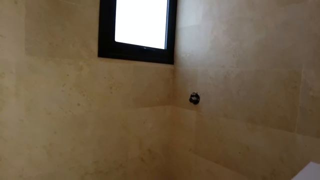 Готовые апартаменты в Пафосе за 320 000 € и пентхаус за 450 000 €. Инвестиции в недвижимость Кипра. смотреть онлайн