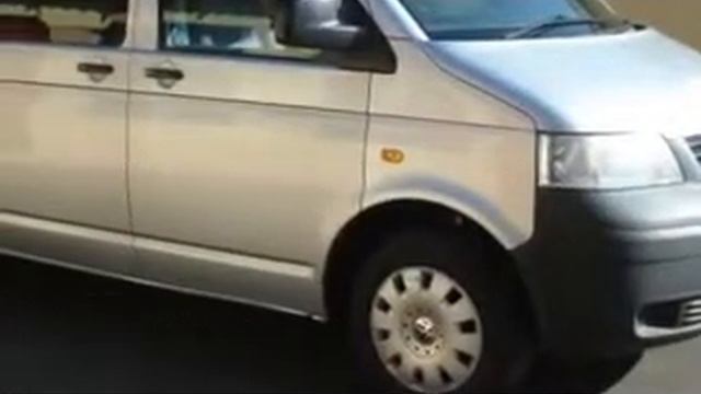 2005 VOLKSWAGEN T5 1.9 KOMBI TDI смотреть онлайн