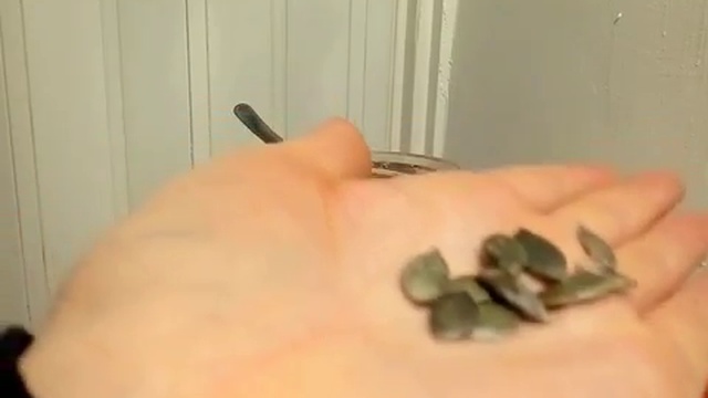 ЯПОНСКИЙ МЕТОД СИЯЮЩЕЙ КОЖИ И КРЕПКИХ ВОЛОС , НОГТЕЙ - ДОБАВЛЯЙ В ПИЩУ И ВСЁ 21. смотреть онлайн