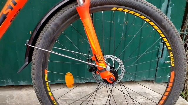 Установка полноразмерных 26" крыльев на велосипед с колесами 27,5" / Полноразмерные крылья на STERN смотреть онлайн