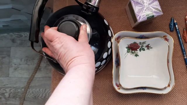 Хозяйственные покупки/ чайник, термосумка, салатники смотреть онлайн