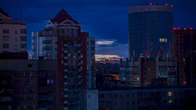 Время никого не ждет. - TimeLapse Novosibirsk 2020 смотреть онлайн