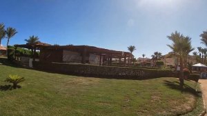 Песчаный пляж Sandy Beach отеля Xperience St. George Homestay 4*