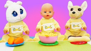 Смешные видео онлайн - Что съела кукла Беби Бон? – Весёлые игры дома. Одевалки для девочек.