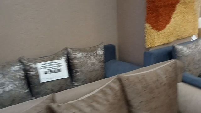 Шоппинг в городе Покупка мебели для квартиры Ксении.Вывод цыплят в инкубаторе Блиц. смотреть онлайн