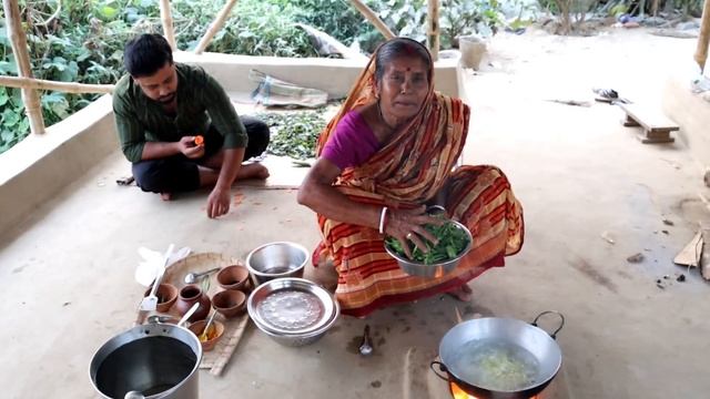 সবচেয়ে কম মশলা দিয়ে লাউ শাক রান্না শিখলাম আজ ঠাকুমার কাছে | смотреть онлайн