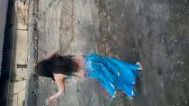 Девушка Альби. Не Судите строго она Самоучка! смотреть онлайн