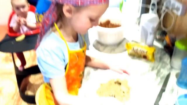 Постный кекс с халвой1