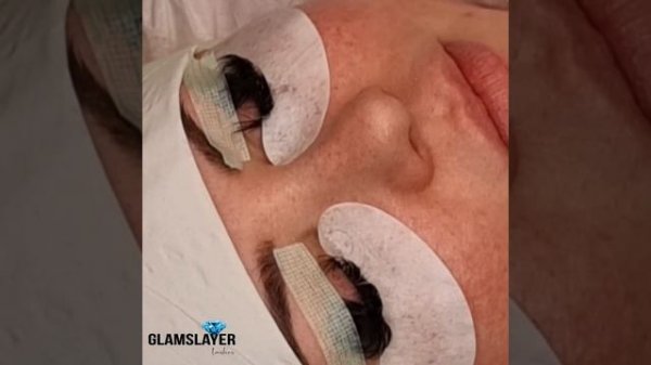 Come lash with me! Mega Volume lash Infills. #megavolumelashes with #glamslayer lashes.