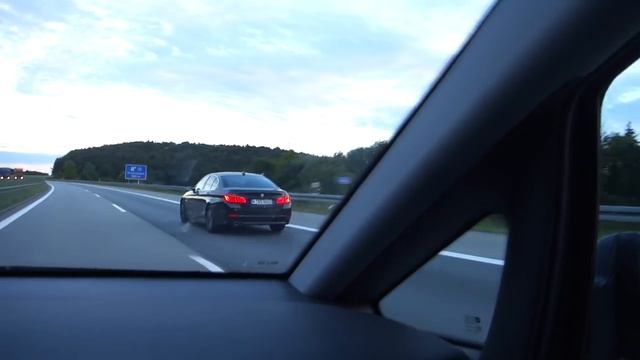 Opel Zafira Vs Bmw F10 [Top Speed] смотреть онлайн
