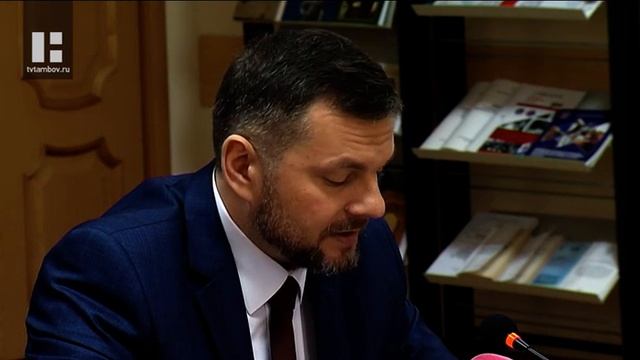 В регионе начал работу телефон «горячей линии» связи с избирателями смотреть онлайн