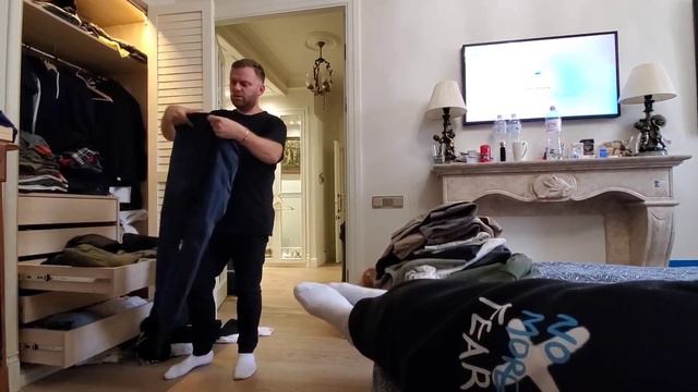 ЛЕЧУ НИКОЛАЯ МОИ ВЕЩИ РАСПРОДАЖА смотреть онлайн