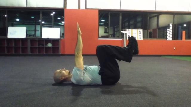 TonyGentilcore.com Good Deadbug Technique смотреть онлайн