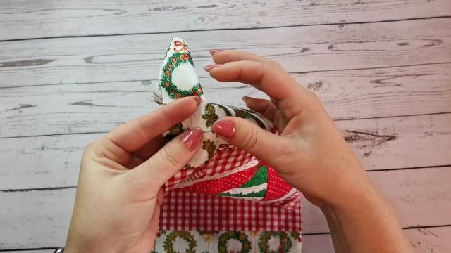 Как сшить мешочек с завязками для новогодних подарков. DIY. смотреть онлайн