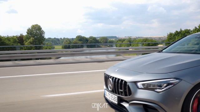 Mercedes AMG CLA 45S 4MATIC+ Shooting Break смотреть онлайн